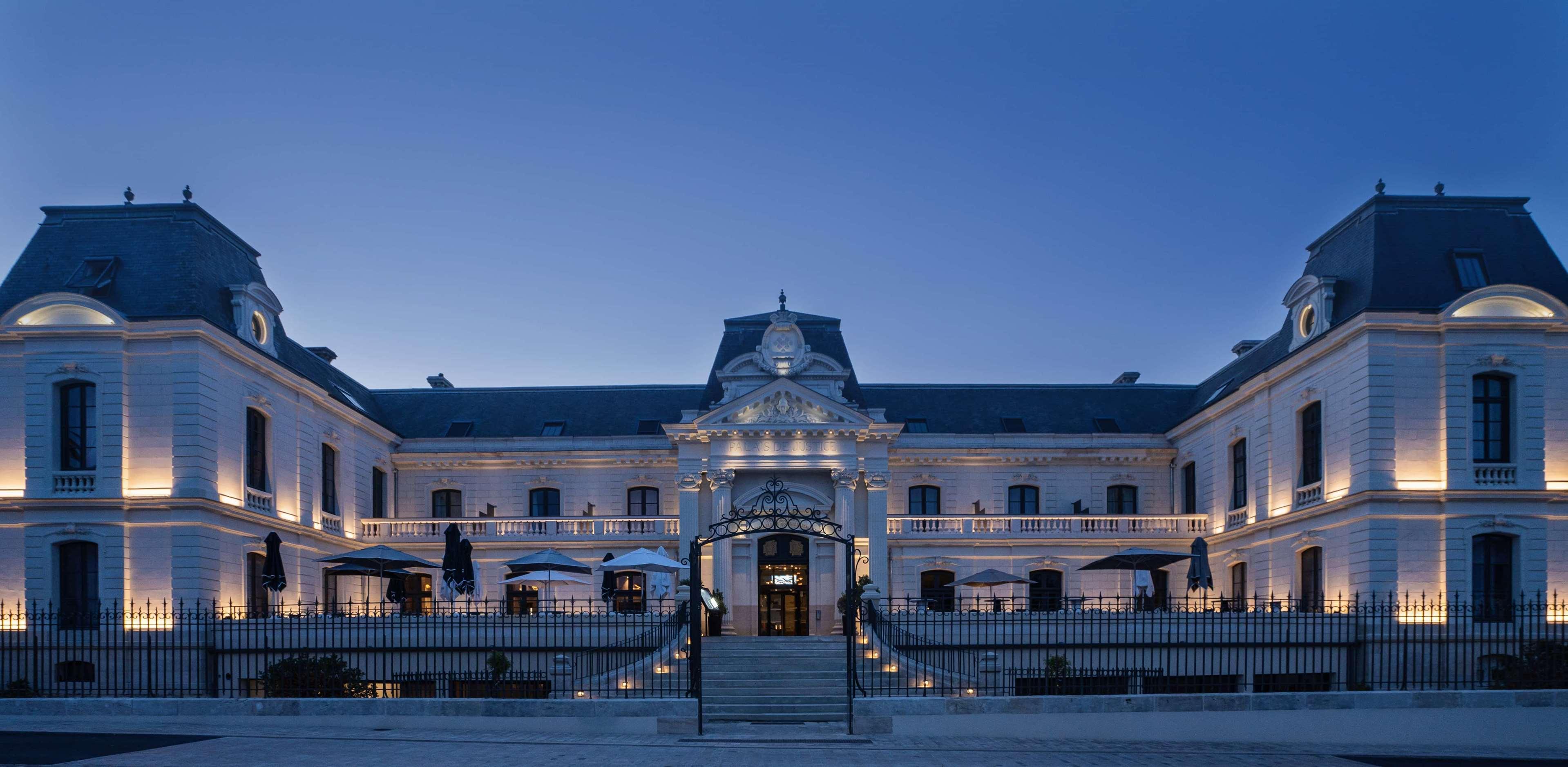 Best Western Premier Hotel De La Cite Royale Loches Exterior foto